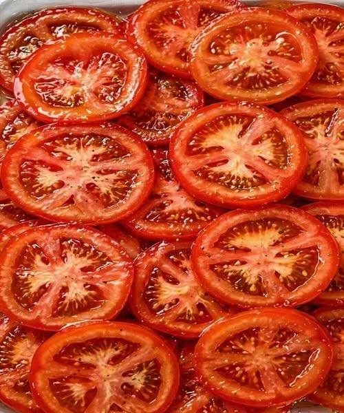 Einigen Studien zufolge kann der Verzehr von Tomaten diese Wirkung auf den Körper haben.