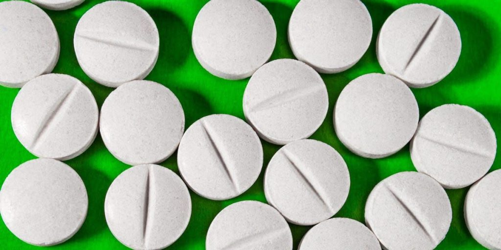 Warum nimmt heutzutage niemand mehr niedrig dosiertes Aspirin zur Vorbeugung von Herzkrankheiten?