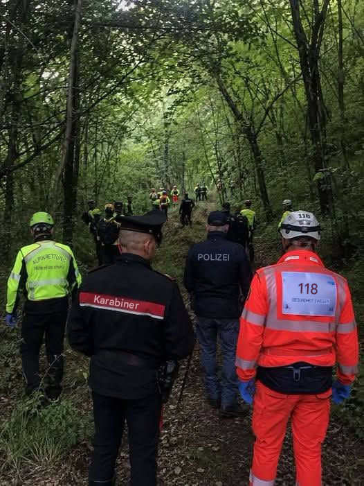 Italien, 28 Kinder vermisst: Rettungskräfte suchen…Mehr…